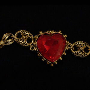 Bracciale oro con cuore rosso